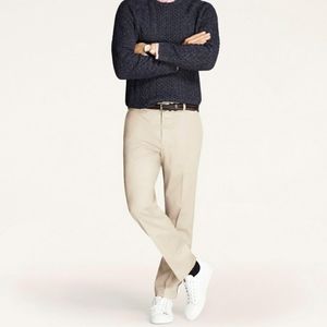 Brooks Brothers Lightweight Straight-Fit Advantage Clark Khaki Pants W40/L29